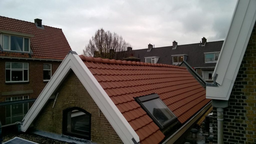 Isoleren van hellende daken (foto 1)